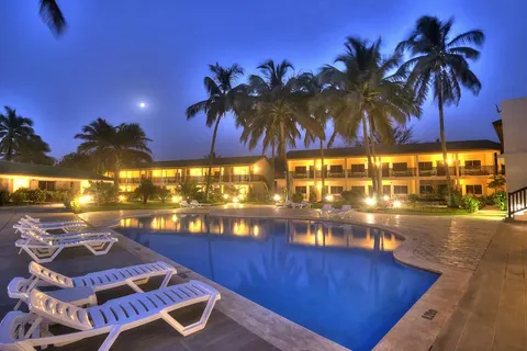 Sunset Beach in Serrekunda — foto 4