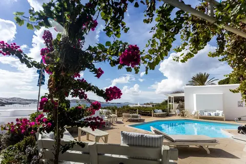 Rhenia Mykonos in Τούρλος