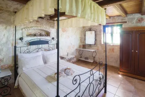 Revera Traditional in Laganas Municipal Unit — foto 11