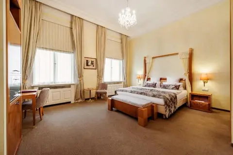 Ventana Hotel Prague in Praag, foto 17