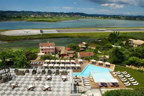 The Royal Grand Hotel in Korfoe — foto 20