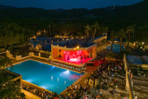 Camping Les Cigales foto 11