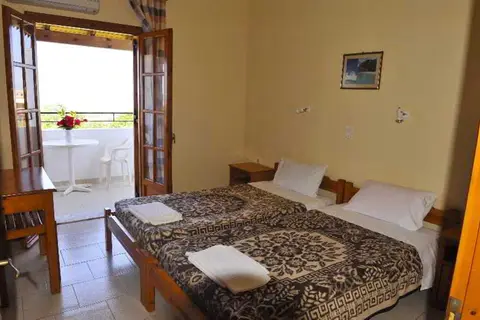 Irene Apartments Acharavi in Αχαράβη — foto 3