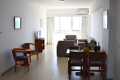 Sun Hall Beach Hotel Apts in Larnaca — foto 18