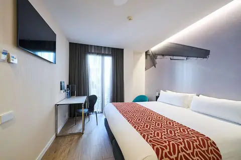 Catalonia Avinyo in Barcelona — foto 20