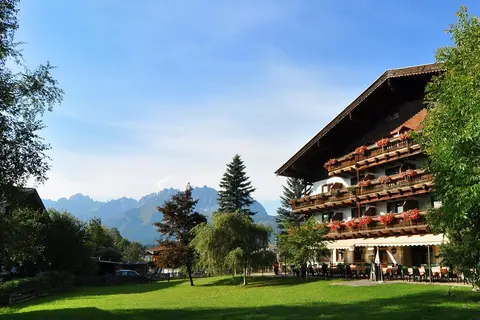 Hotel Kitzbühler Alpen in Oberndorf