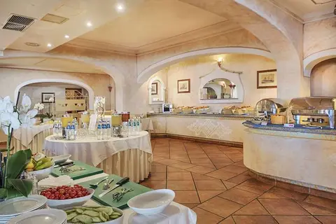 Colonna Resort in Porto Cervo — foto 20