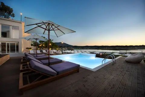 The Royal Grand Hotel in Korfoe — foto 18