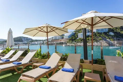 Palladium Cala Llonga in Santa Eulària des Riu — foto 3