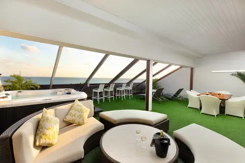 Double-Six Luxury Hotel in Seminyak, Kuta, Kabupaten Badung, Bali, Indonesia — foto 17