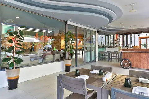 Hotel Clover Patong Phuket in Patong — foto 17