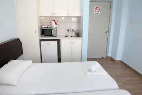 Antonis G Hotel in Oroklini — foto 16