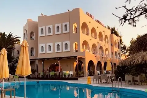 Karteros Hotel in Σφακάκι — foto 5