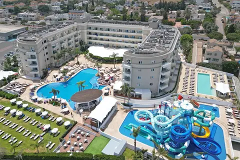 Sunrise Oasis Hotel & Waterpark in Παραλίμνι — foto 2