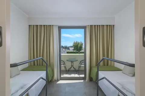 Niriides Hotel in Niriides Beach, foto 21