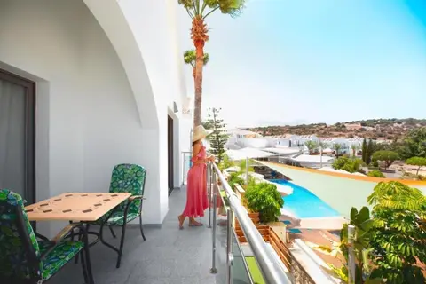 Latchi Escape Hotel & Suites in Neo Chorio — foto 11