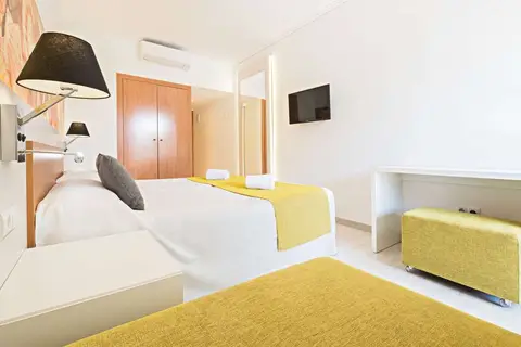 AzuLine Hotel Pacific in Sant Antoni de Portmany — foto 5
