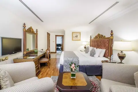 Grand Excelsior Hotel Bur Dubai in Dubai — foto 10