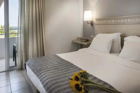 Glaros Beach Hotel in Chersonisos Municipal Unit, foto 10