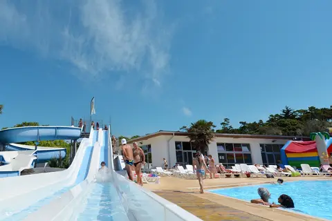 Camping L Anse Des Pins in Saint-Georges-d'Oléron — foto 19