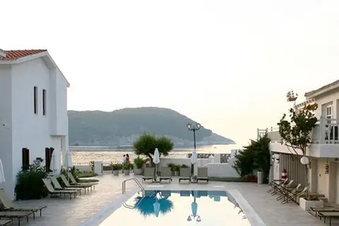 Skopelos Village Hotel in Σκόπελος — foto 7