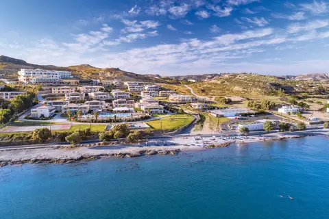 Grand Blue Beach Hotel in Καρδάμαινα — foto 29