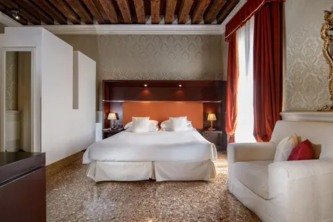 Ruzzini Palace in Venetië — foto 19