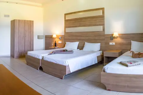 Stamos Hotel in Faliraki — foto 18
