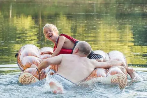 Europe Tents Domaine des Messires foto 6