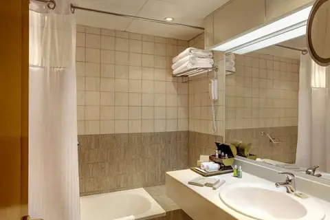 Al Ain Rotana in العين — foto 13