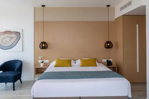 Leonardo Crystal Cove Hotel and Spa by the Sea in Paralimni — foto 27