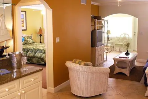 Barefoot Beach Resort in Indian Shores — foto 11