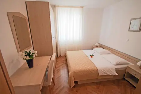 Aparthotel Tamarix in Posedarje — foto 6