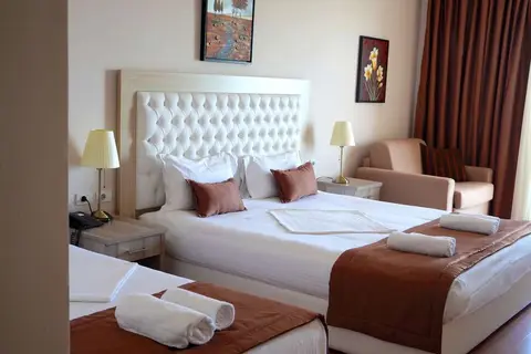 Hotel Bleart in Durrës — foto 4