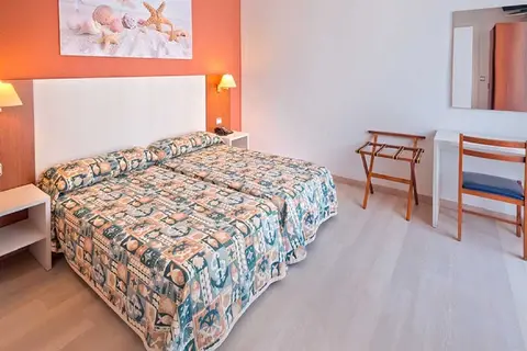 GHT Balmes Hotel Aparthotel & SPLASH in Calella — foto 22