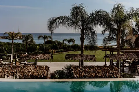 Cavo Zoe Seaside Hotel in Παραλίμνι — foto 10