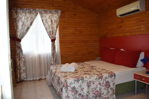 Altinkum Bungalow Hotel in Manavgat — foto 27