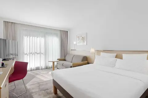 Novotel Berlin Mitte in Berlijn — foto 2