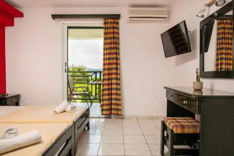 Sea View Beach Hotel in Alykanas, foto 9