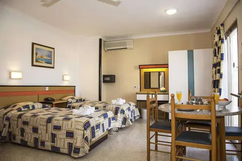 The St. George's Park Hotel & Appartementen in San Ġiljan — foto 6