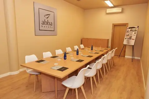 Abba Comillas Apartments in Comillas — foto 8