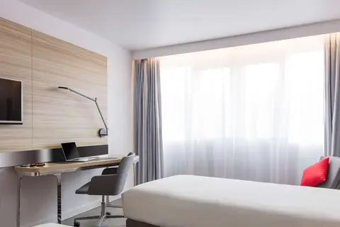 Novotel Edinburgh Centre in Edinburgh — foto 20