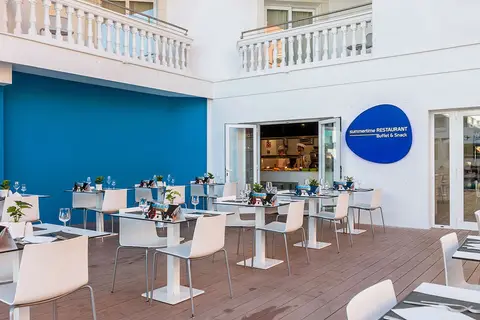 Hotel Triton Beach in Cala Ratjada — foto 19
