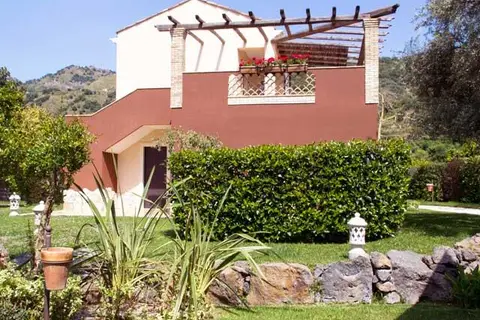 Alcantara Resort in Gaggi — foto 5