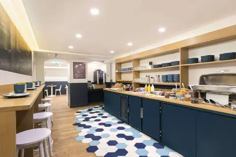 Hotel Magenta 38 by HappyCulture in Parijs — foto 6