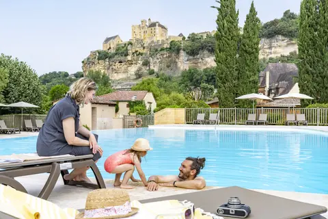 Camping Le Capeyrou in Beynac-et-Cazenac — foto 30