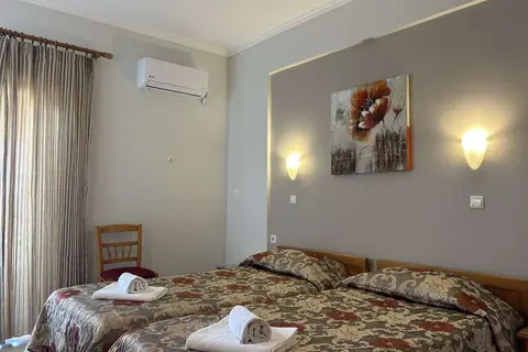 Brati II Beach in Brati II Beach Hotel, foto 2