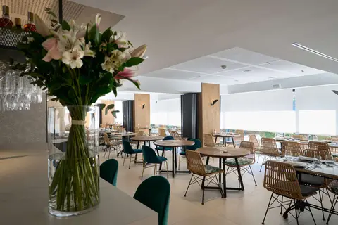Obal Hotel Marbella in Marbella — foto 12