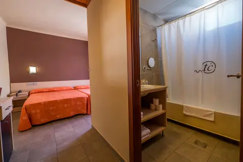 Tossa Beach Center in Tossa de Mar — foto 18