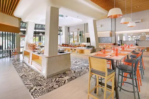 Harris Hotel Kuta Tuban in Kuta, foto 8